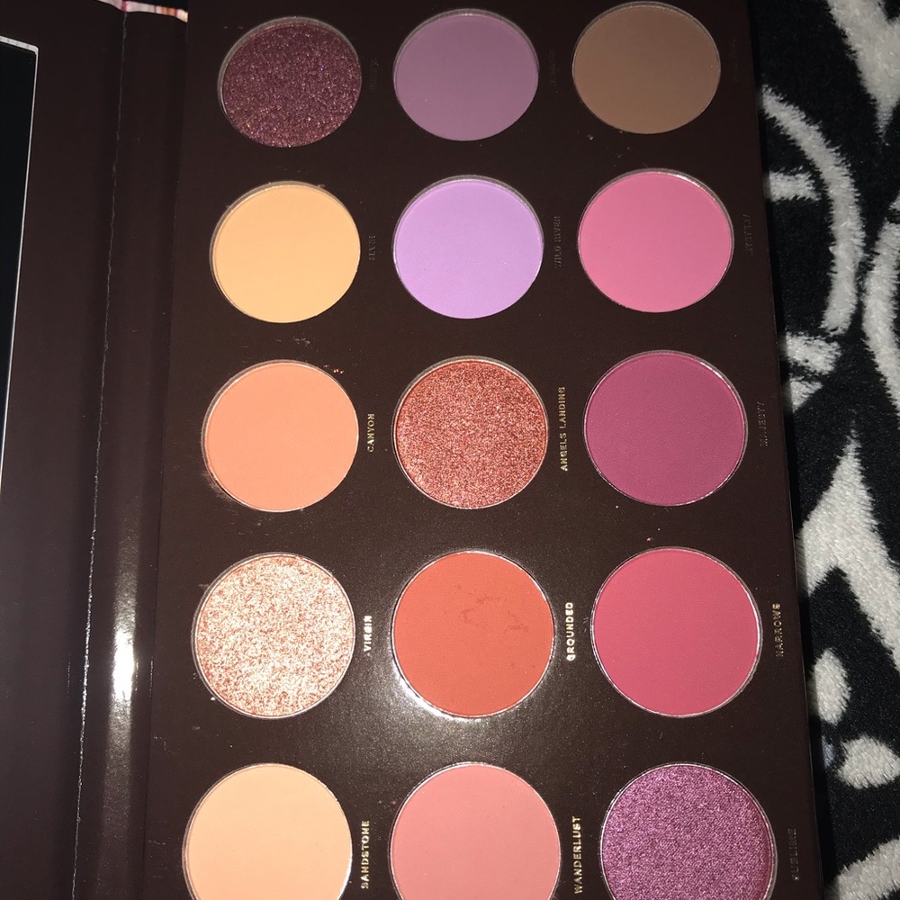 HipDot Zion Pallet September 2020 WOW! Beautiful!